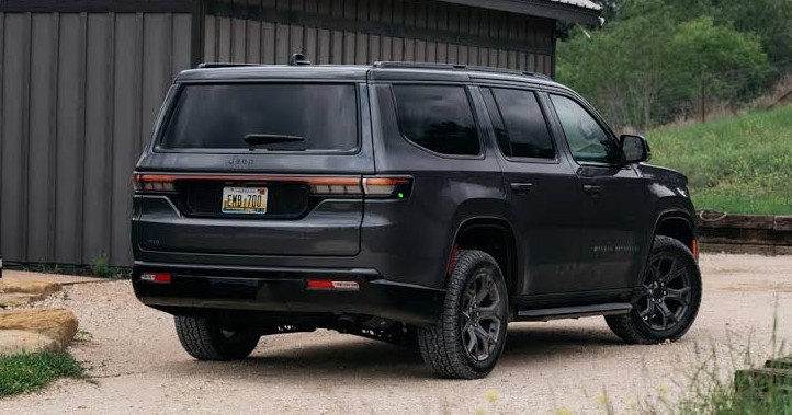 2027 Jeep Wagoneer Series III Super